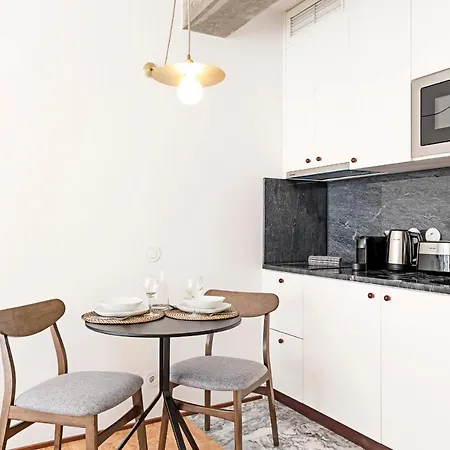 Apartment Ceuta By Lovelystay Porto