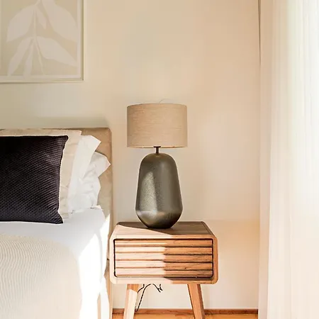 Ceuta By Lovelystay Apartment Porto