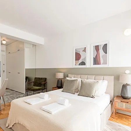 Ceuta By Lovelystay Apartment *